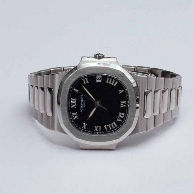 Patek Philippe Nautilus 3800/1A Image 4